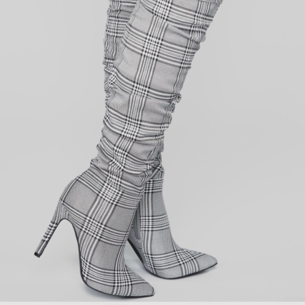 Over the knee boots heels
